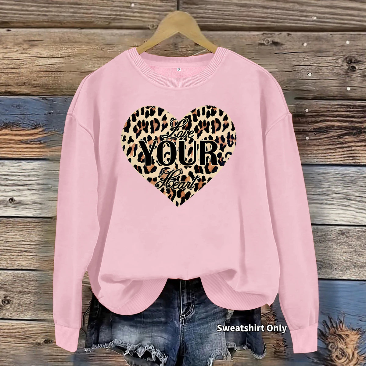 Leopard patterned heart-shaped fleece hoodie