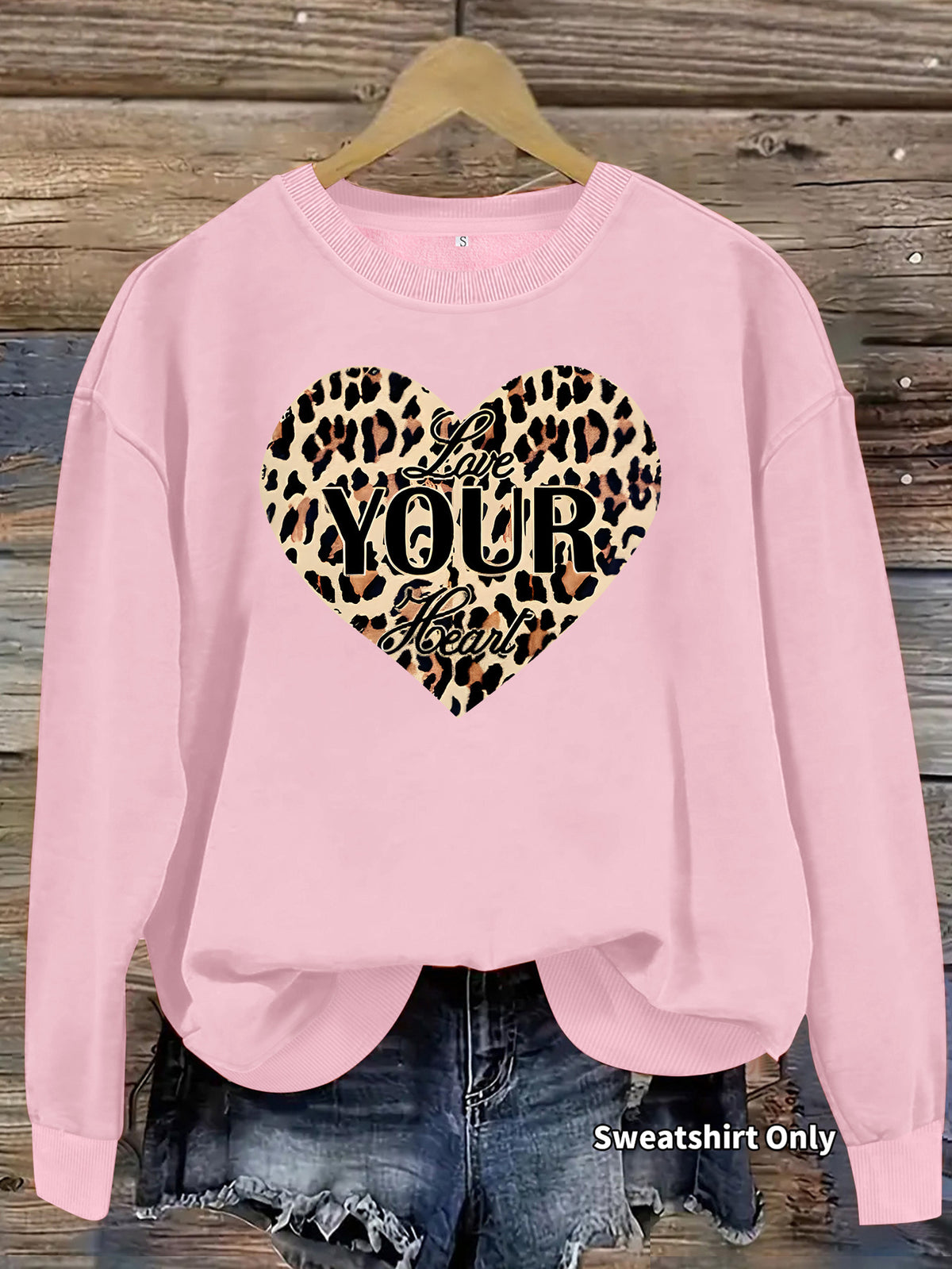 Leopard patterned heart-shaped fleece hoodie
