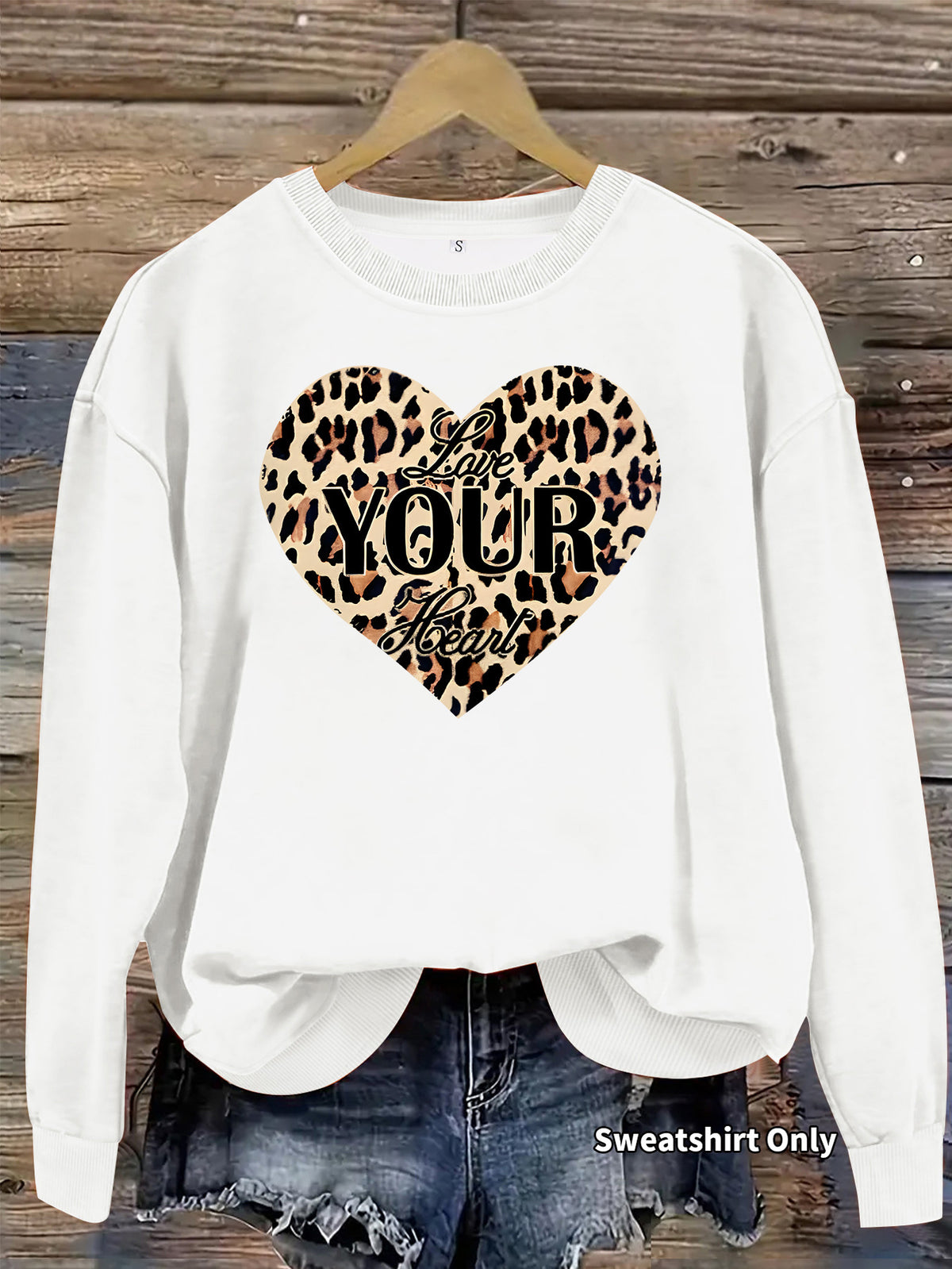 Leopard patterned heart-shaped fleece hoodie