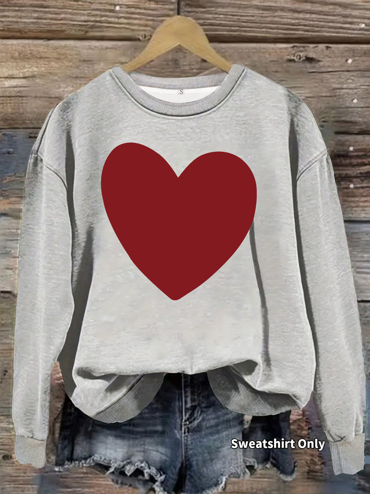 Heart printed fleece hoodie
